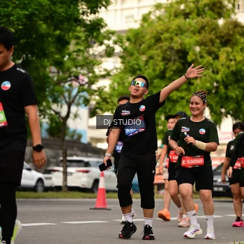 Runner Photo 4157684