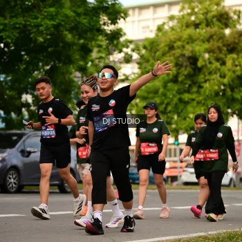 Runner Photo 4157697