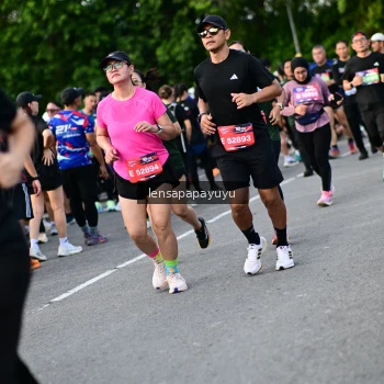 Runner Photo 4157714