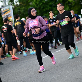 Runner Photo 4157724