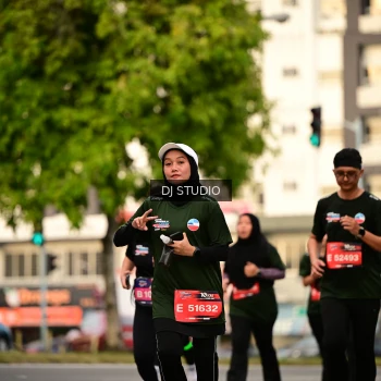 Runner Photo 4157751