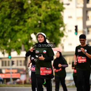 Runner Photo 4157755