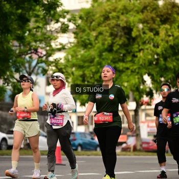 Runner Photo 4157770
