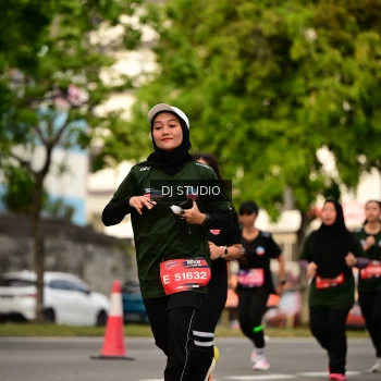 Runner Photo 4157771