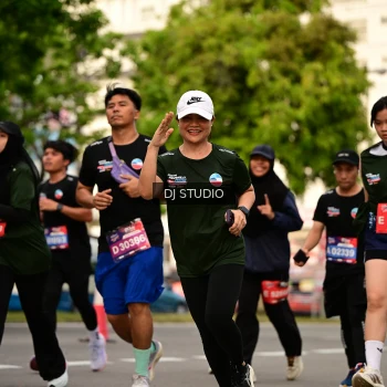 Runner Photo 4157786