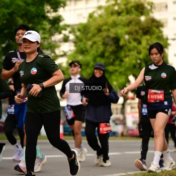 Runner Photo 4157791