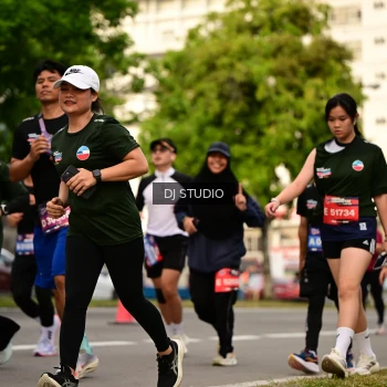 Runner Photo 4157793
