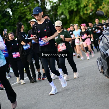 Runner Photo 4157794