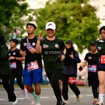 Runner Photo 4157796