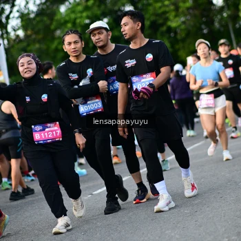 Runner Photo 4157811