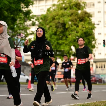 Runner Photo 4157847