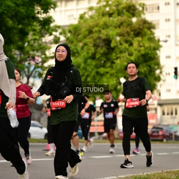 Runner Photo 4157848