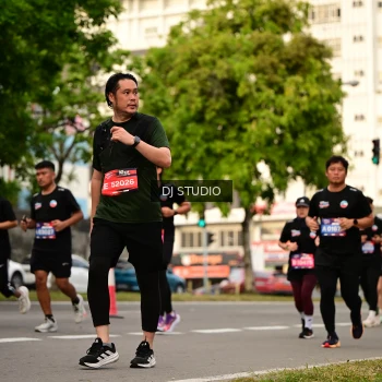 Runner Photo 4157861
