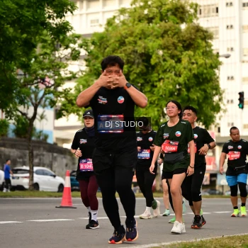 Runner Photo 4157866