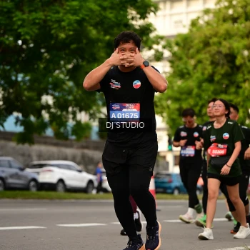 Runner Photo 4157876