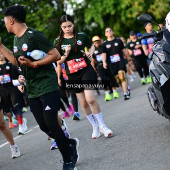 Runner Photo 4157879