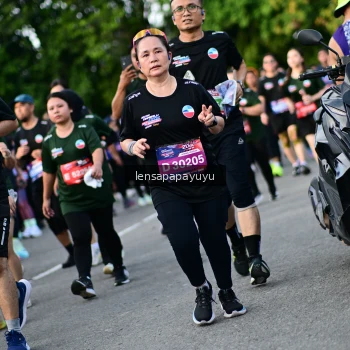 Runner Photo 4157884