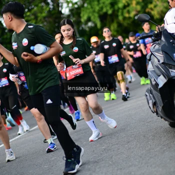 Runner Photo 4157886
