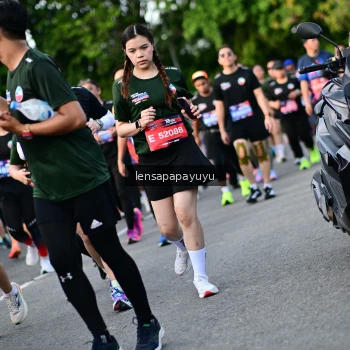 Runner Photo 4157893