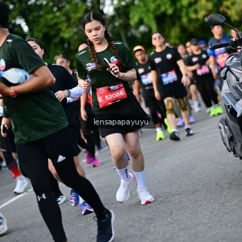 Runner Photo 4157902