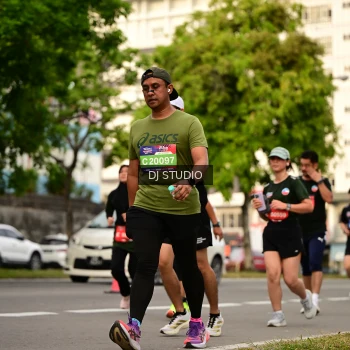Runner Photo 4157915