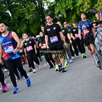 Runner Photo 4157919