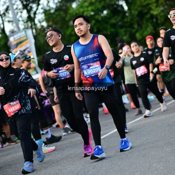 Runner Photo 4157937