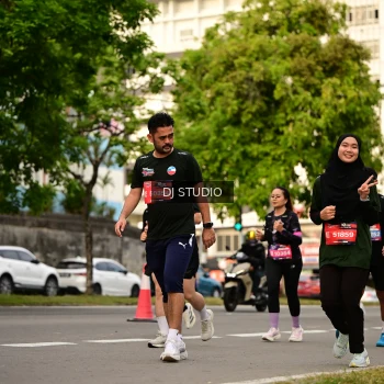 Runner Photo 4157947