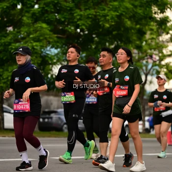 Runner Photo 4157963