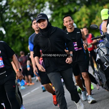 Runner Photo 4157966