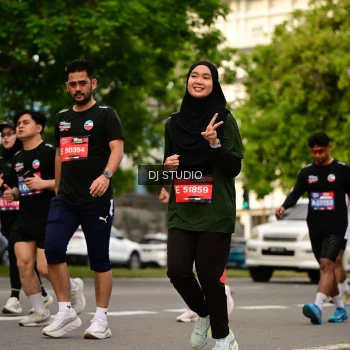 Runner Photo 4157973