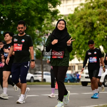 Runner Photo 4157980