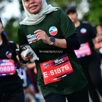 Runner Photo 4158012