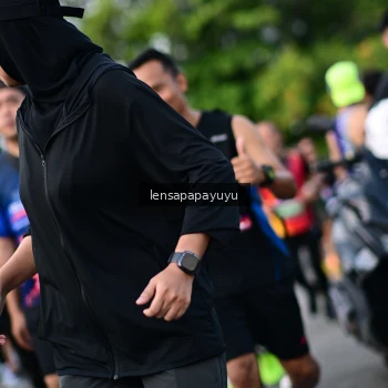 Runner Photo 4158015