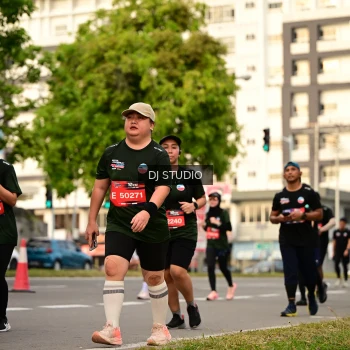 Runner Photo 4158055