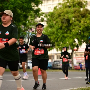 Runner Photo 4158061