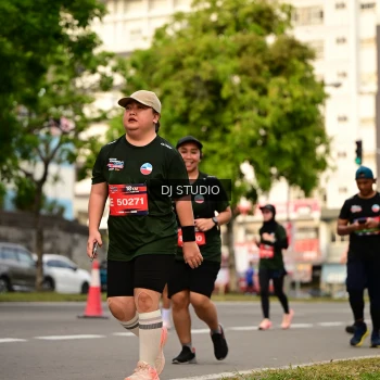 Runner Photo 4158062