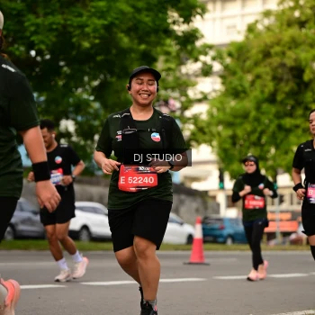 Runner Photo 4158067