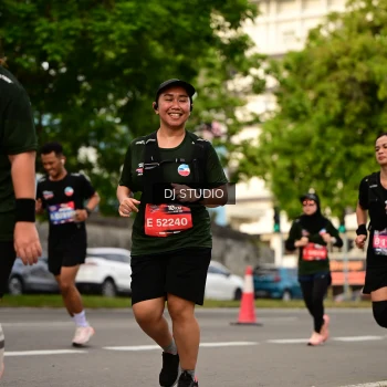Runner Photo 4158070