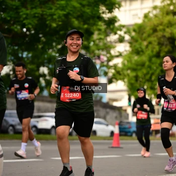 Runner Photo 4158071