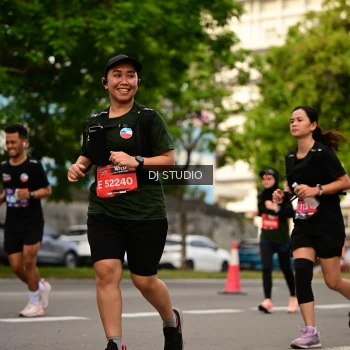 Runner Photo 4158077