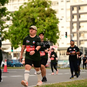 Runner Photo 4158078