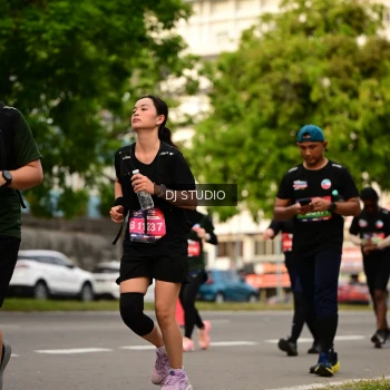 Runner Photo 4158079