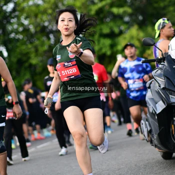 Runner Photo 4158087