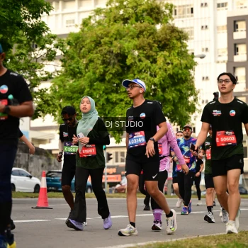 Runner Photo 4158092