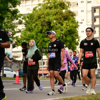 Runner Photo 4158097