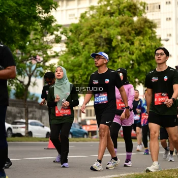 Runner Photo 4158098