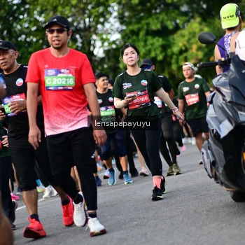 Runner Photo 4158118