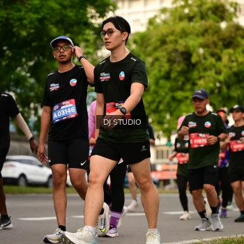 Runner Photo 4158129