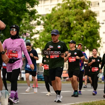 Runner Photo 4158134